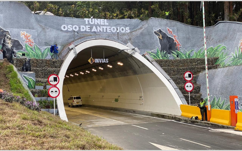 LE TUNNEL DE LA LÍNEA, L'UNE DES INFRASTRUCTURES LES PLUS IMPORTANTES DE COLOMBIE, EST MAINTENANT OUVERT ET ÉCLAIRÉ PAR CARANDINI